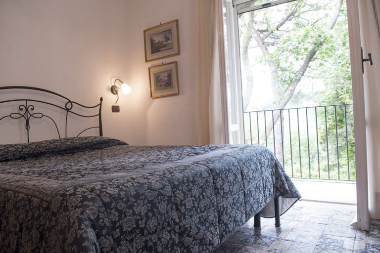 Villa Beatrice private bedroom overlooking Vesuvius, provate vacation villa Ischia Italy